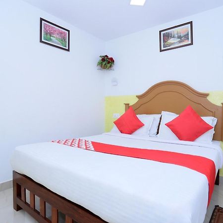 Oyo Flagship Hotel Munnar Kairali ภายนอก รูปภาพ
