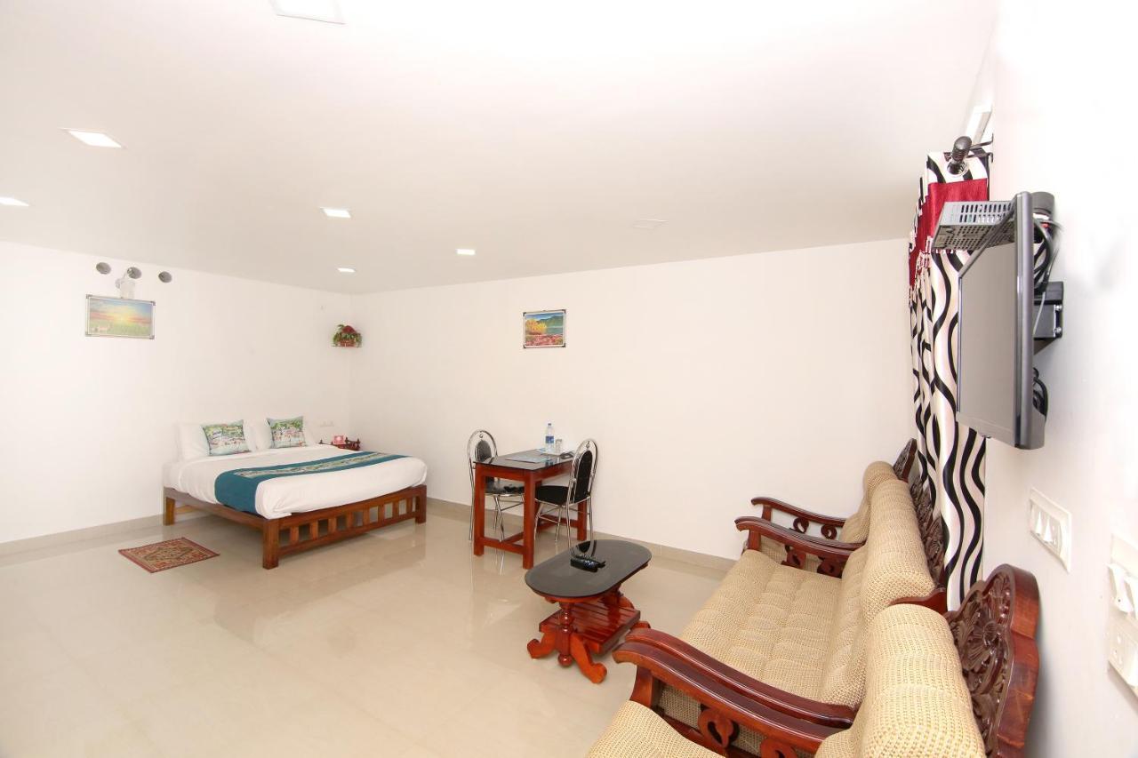 Oyo Flagship Hotel Munnar Kairali ภายนอก รูปภาพ