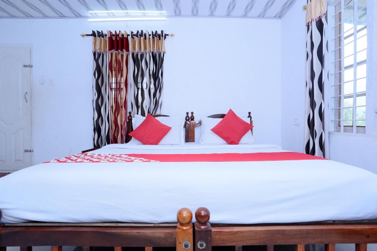 Oyo Flagship Hotel Munnar Kairali ภายนอก รูปภาพ