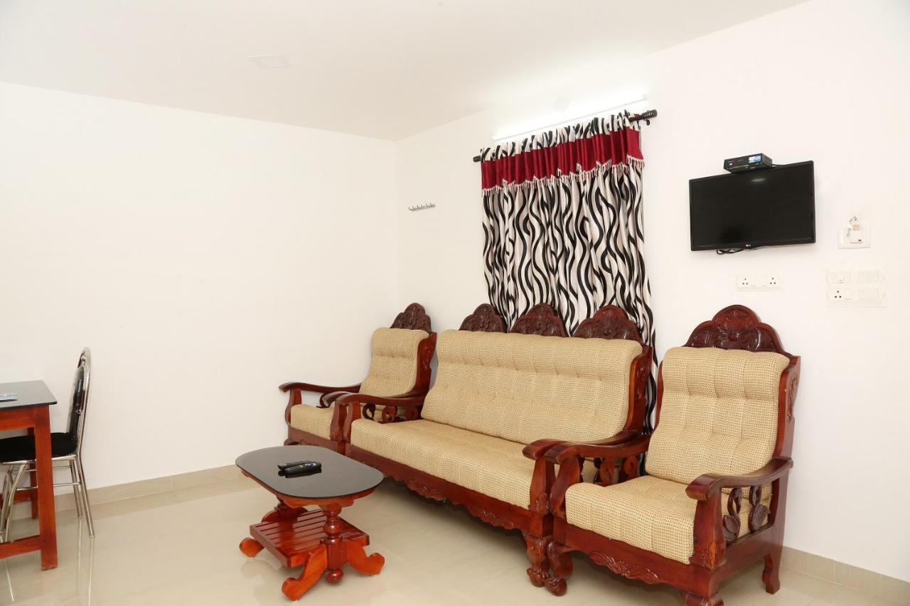 Oyo Flagship Hotel Munnar Kairali ภายนอก รูปภาพ