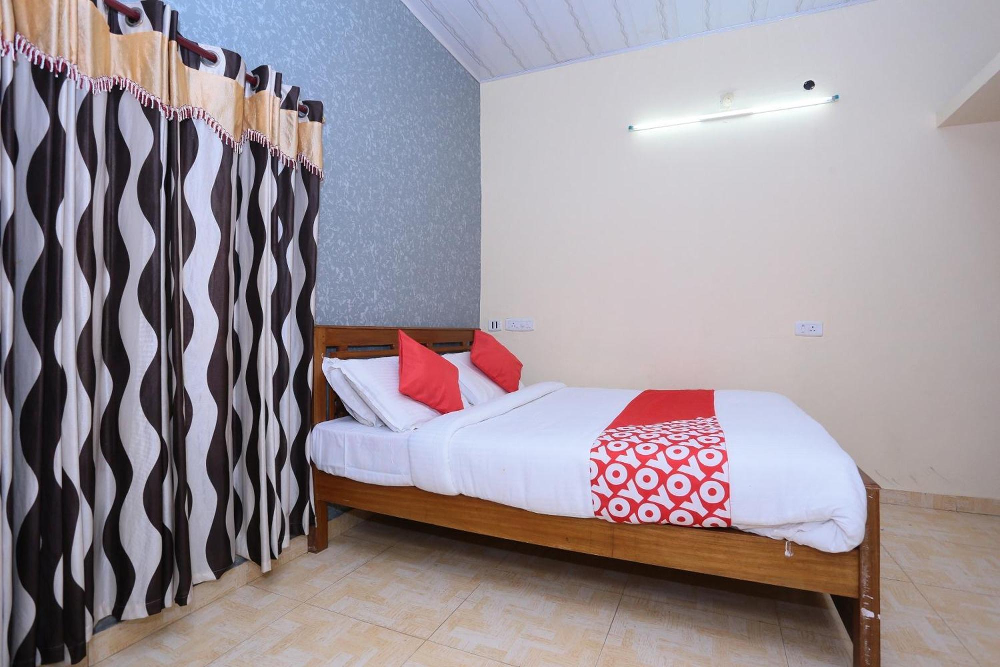 Oyo Flagship Hotel Munnar Kairali ภายนอก รูปภาพ