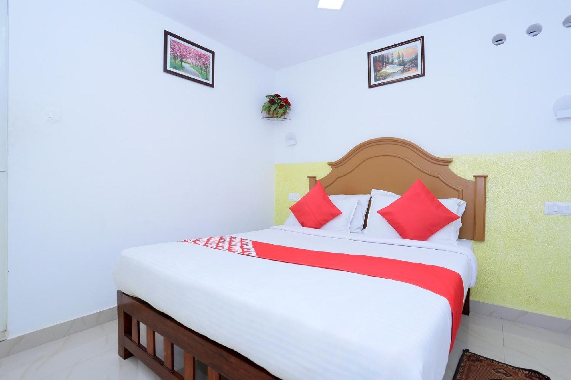 Oyo Flagship Hotel Munnar Kairali ภายนอก รูปภาพ